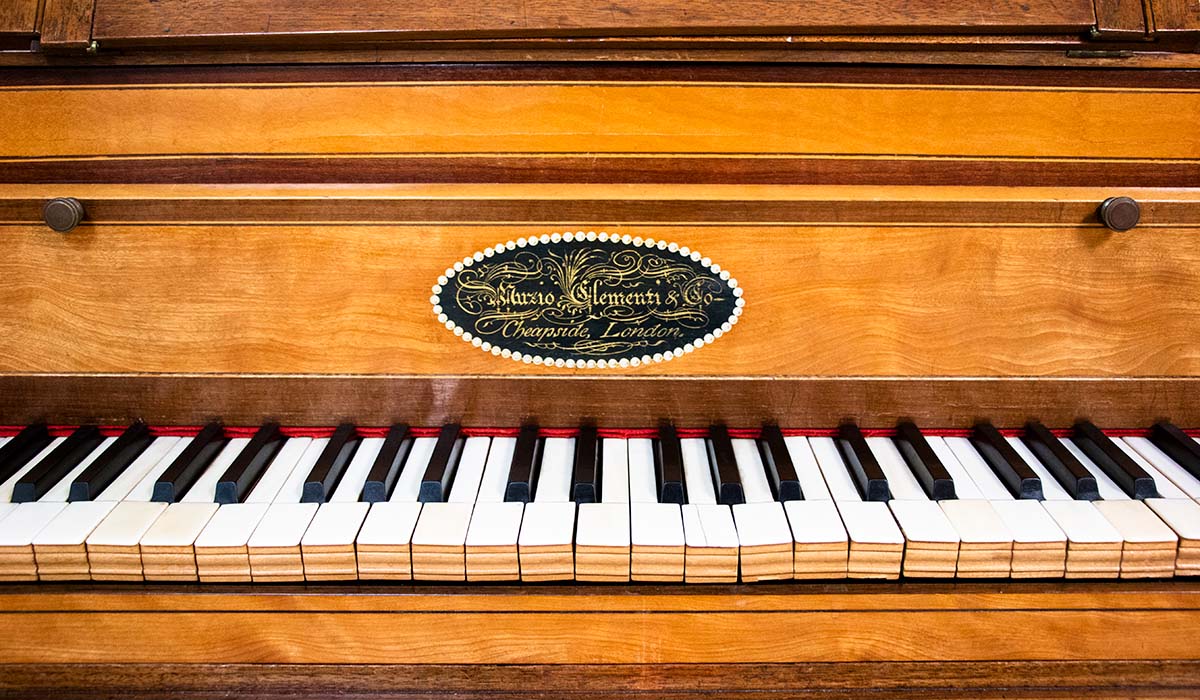 Close up of Clementi Fortepiano keys